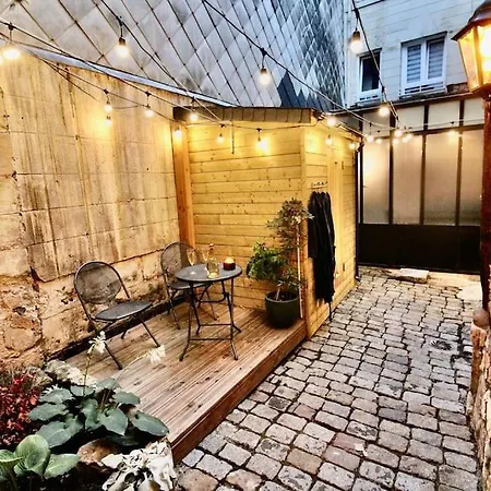Le Gustave - Sauna, Jacuzzi & Terrasse A Appartement